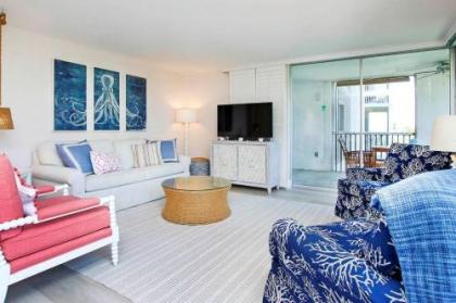 Pristine Residence with Direct Gulf Views at Sanibel`s Renowned Island Beach Club